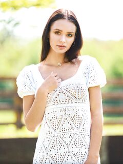 Anastasia Gress - Superbe Model