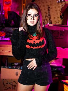 Leana Lovings - Freeuse Fantasy