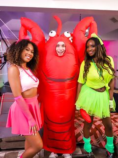 Naomi Foxxx, Skyla Sun - Filthy Taboo