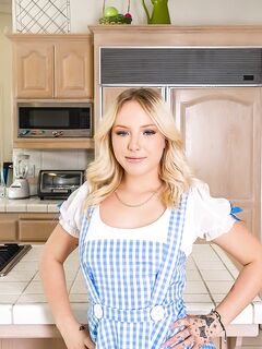 Dixie Lynn - Wankz VR