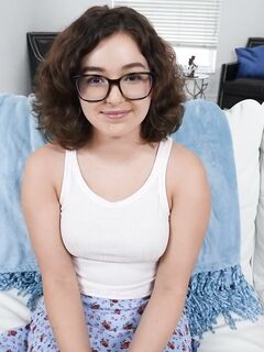 Leana Lovings - I Know That Girl