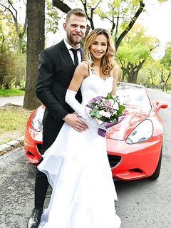 Veronica Leal - Porn Box