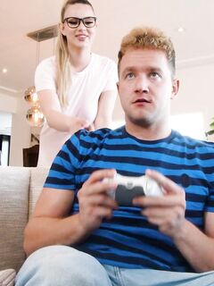 Heather Honey - Teens Love Huge Cocks