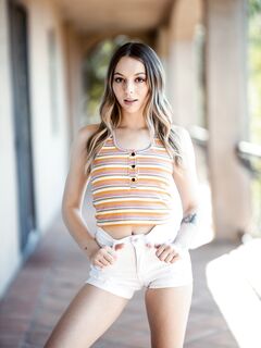 Ashley Fires, Lily Larimar - Mothers and Stepdaughters