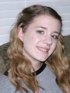 Dakota Burns - True Amateur Models