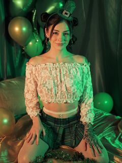 Rosalyn Sphinx - Sidechick