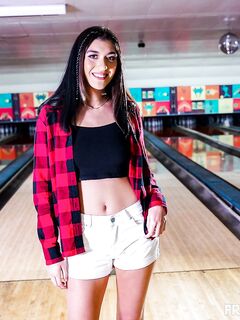 Armani Black , Aubrey Babcock - FreeUse Milf