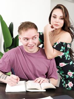 Crystal Rush - Moms Teach Sex