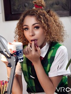 Allie Addison - Animal Crossing: New Leaf