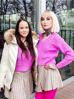 Jennifer Mendez, Tabitha Poison - Immoral Live