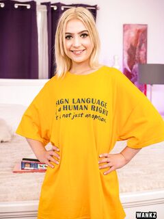 Daisy Bean - Wankz VR