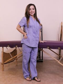 Bambi Brooks - Mean Massage