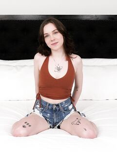 Venus Vixen - Exploited College Girls