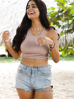 Lissa Mendez - Piña Con Arena (Zishy)