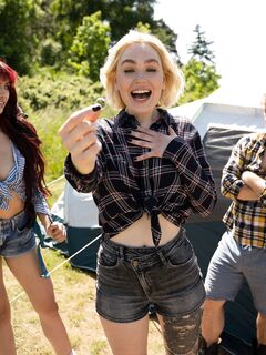 Yenifer Chacon - FakeHub