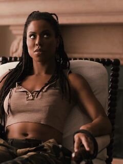 Kira Noir - Machine Gunner