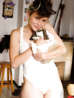 Stacy Vargas - Fast Times en Bogota (Zishy)