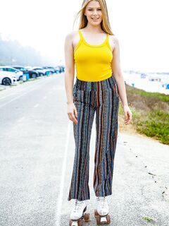 Sahara Skye - Teen Curves