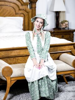 Jill Kassidy , Melody Marks - StepSiblings