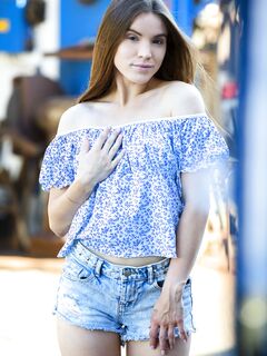 Evelina Darling - MetArt