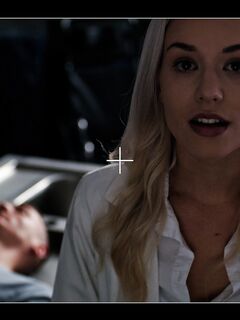 Barbie Brill - Freeze