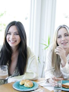 Scarlett Alexis , Anna Claire Clouds - Sinful XXX