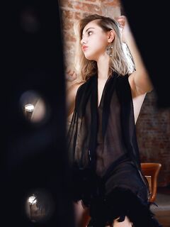 Martina - Showy Beauty