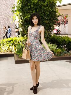 Camila Gomez - Photos With Friends (Zishy)