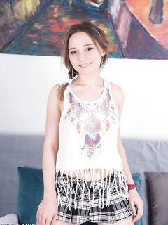 Laska - Exclusive Teen Porn