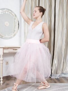 Nicole Murkovski -Teen Porn Storage