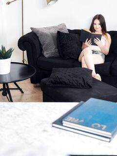 Jadilica , Vivien Doll - TmwVRnet