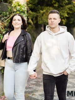 Valy Secret - Mommy 4K