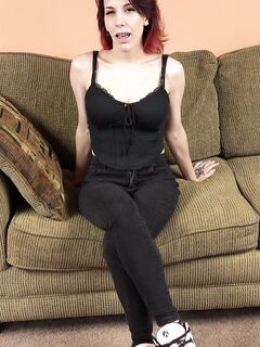 Scarlett Foxx - Chick Pass