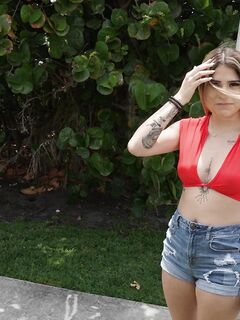 Raeley Love - Bangbus