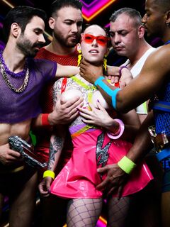 Esluna Love - HardWerk