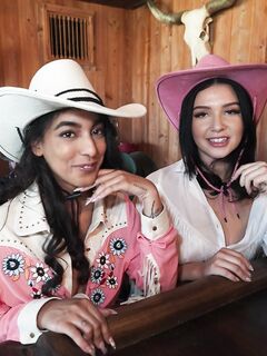 Claire Black, Bailey Blaze - Mofos