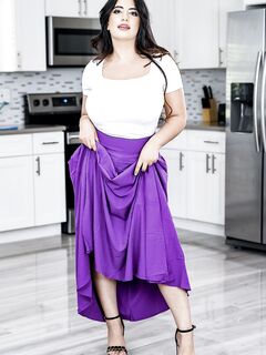 Artemisia Love, Sarah Arabic - Perv Mom