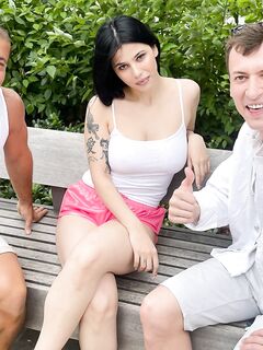 Lexi Montana - Immoral Live