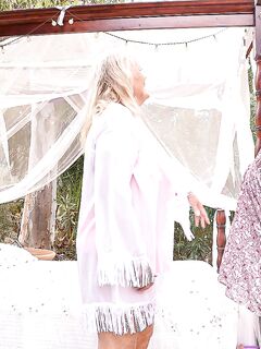 Randy Raz, Melody Charm - Old Nanny