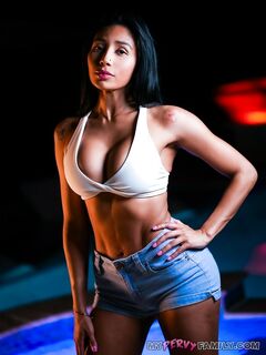 Ally Berry - My Pervy Family