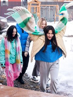 Alice Flore , Amelia Ost , Roxy Muray - Club SweetHearts